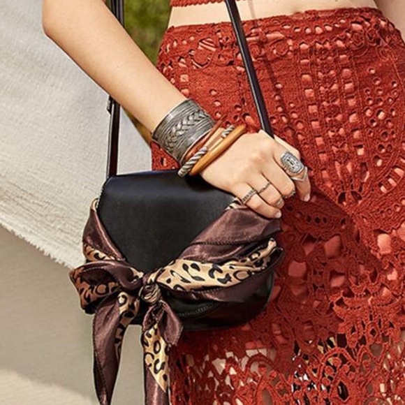 Handbags - KIANNA Crossbody bag